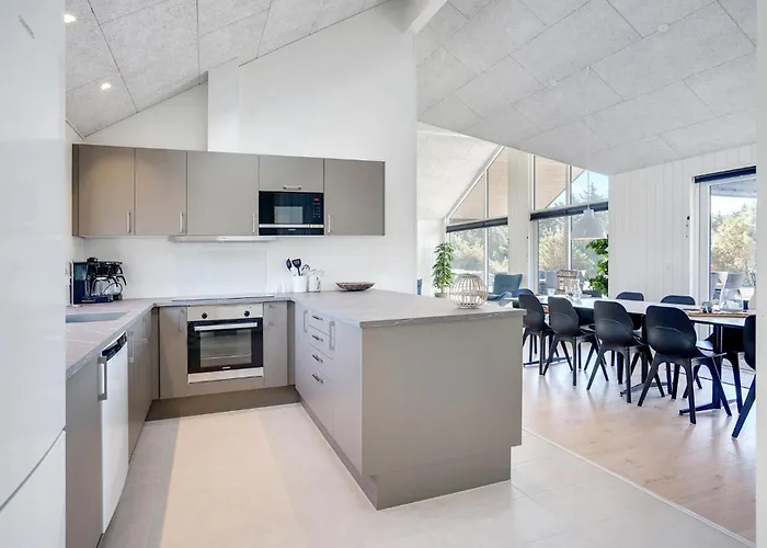 Lovely In With Sauna Feriehus Vejers Strand